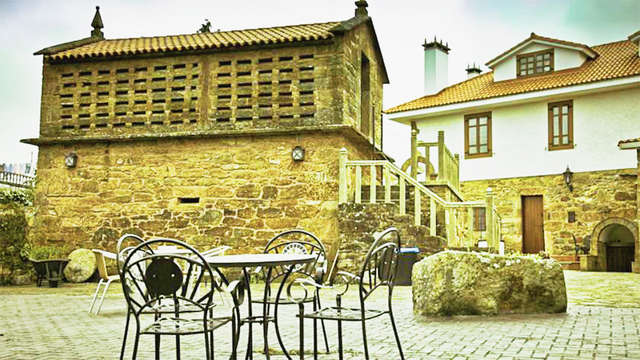 Escapada en un hotel rural con mucho encanto con detalle romantico