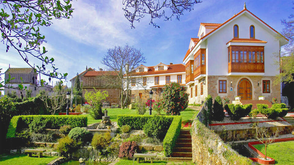 Escapada en un hotel rural con mucho encanto con detalle romantico