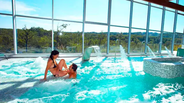 Amoureux des spas : accès au spa et dîner dans un hôtel 4 étoiles