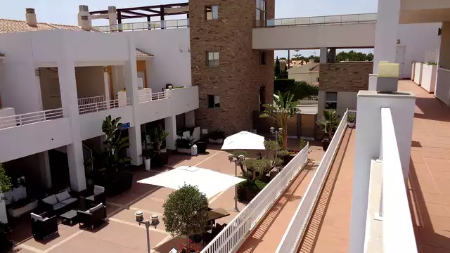 Aventura en Terra Natura en un apartamento en la Costa Blanca