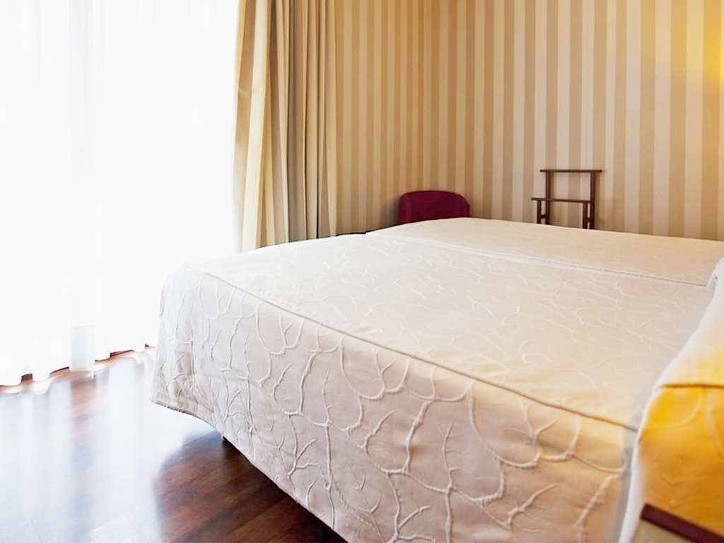 Découvrez Barcelone avec petit-déjeuner inclus et entrée au Casino - 4* - 8