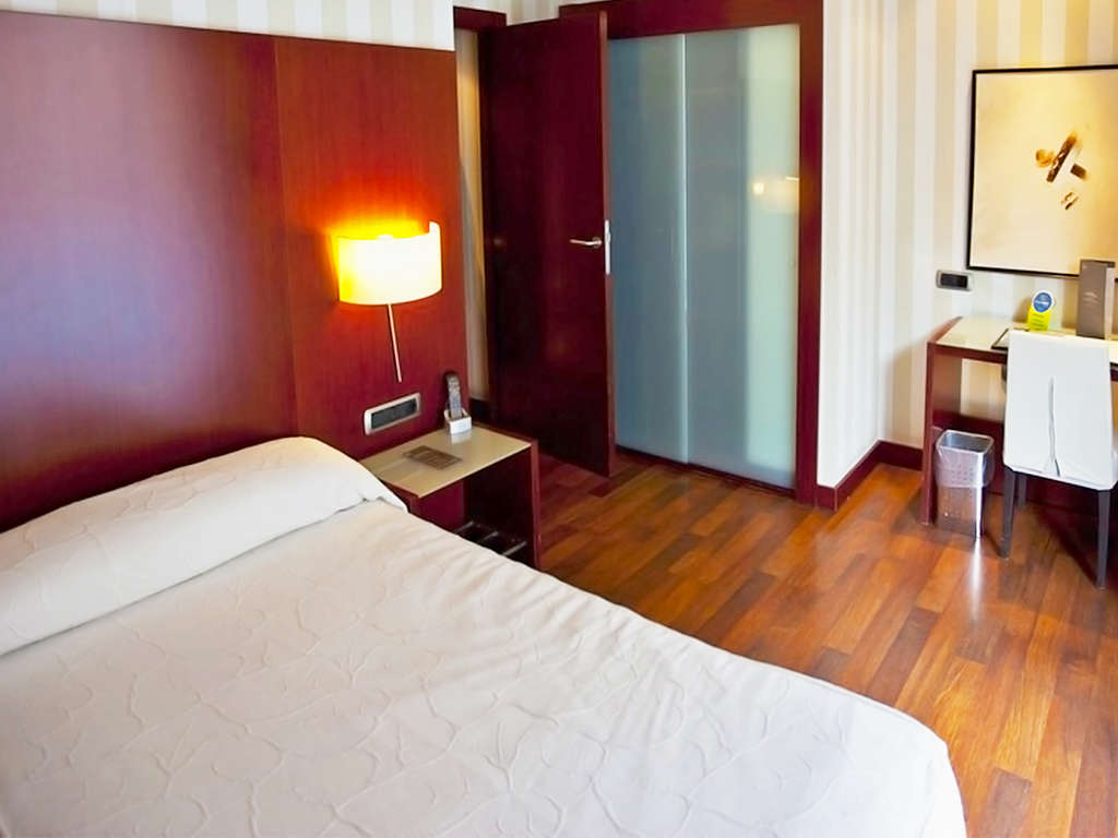 Découvrez Barcelone avec petit-déjeuner inclus et entrée au Casino - 4* - 7