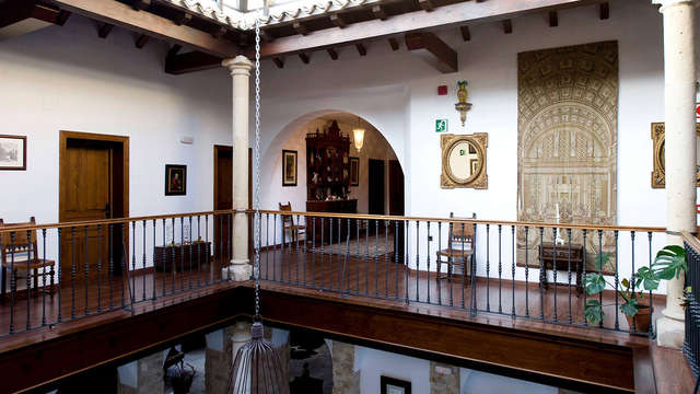 Escapada romántica con cena gastronómica en Úbeda