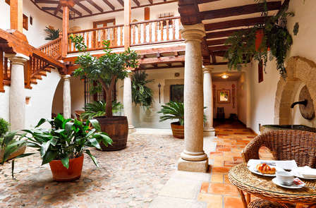 Geniet van een hapje en een drankje in Navalcarnero