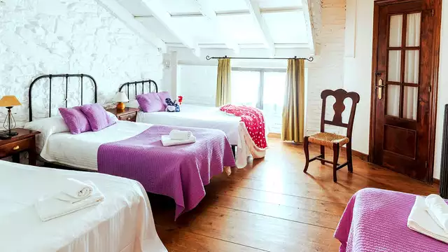 Speciaal voor families! Ontkoppel in een klein hotel in Suances met ontbijt inbegrepen