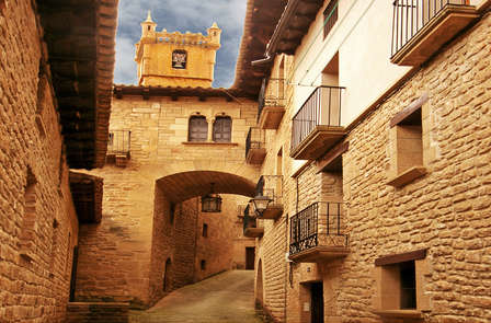 Verblijf in Uncastillo en ga terug naar het Middeleeuwse tijdperk