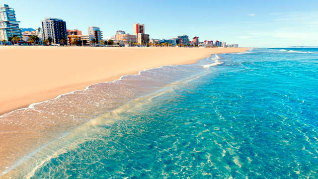 Escápate a este Hotel 3* en primera línea de playa, Miramar (Gandía)