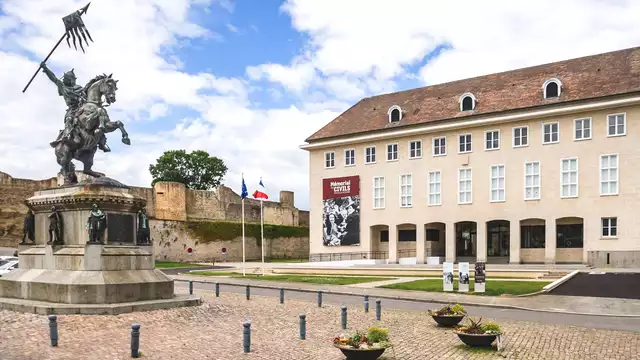 Descubre Caen y su Memorial