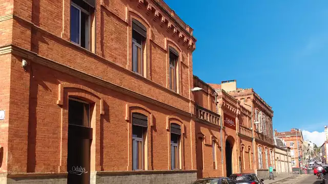 Charme contemporaneo a Tolosa