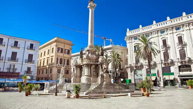 Soggiorno a Palermo in Sicilia in camera deluxe con mezza pensione inclusa