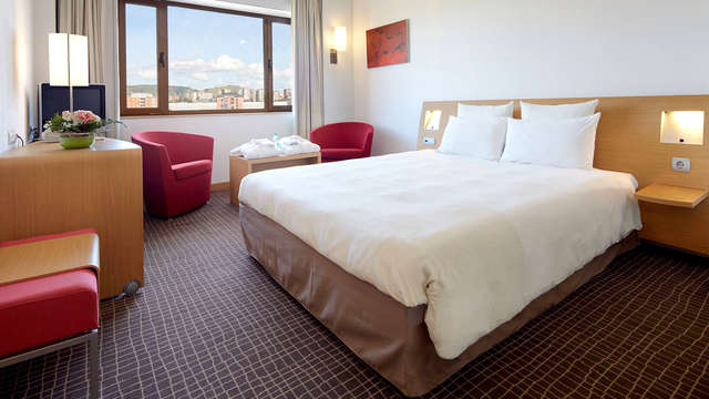 Escapada económica con parking y detalle de bienvenida a 10 minutos del centro de Bilbao