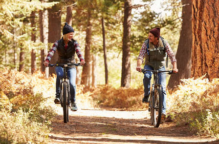 Découvrez la belle région des Ardennes autour de la ville de Spa à vélo