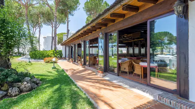 Decouvrez Marbella dans un resort avec diner espace relaxation et enfant gratuit