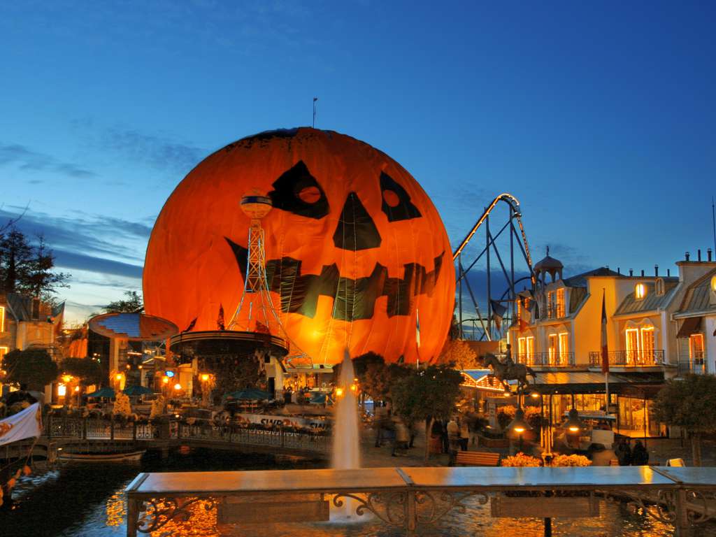 Allez, c'est parti! Passez un week-end inoubliable à Europapark (à partir de 2 nuits) - 4* - 13