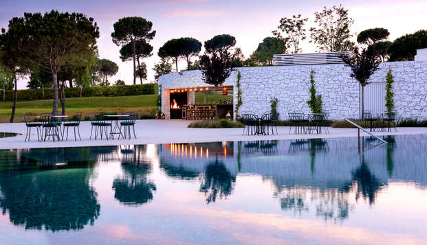 Spa Lovers: Acceso al spa, sales de baño, botella de cava y salida tardía en Caldes de Malavella