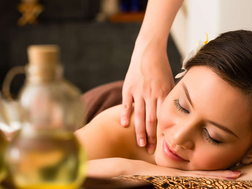 Hôtel Renaissance Paris Hippodrome - Massage Et Spa Au Paris Country Club Aux Portes De Paris - 4* (ref 13604)