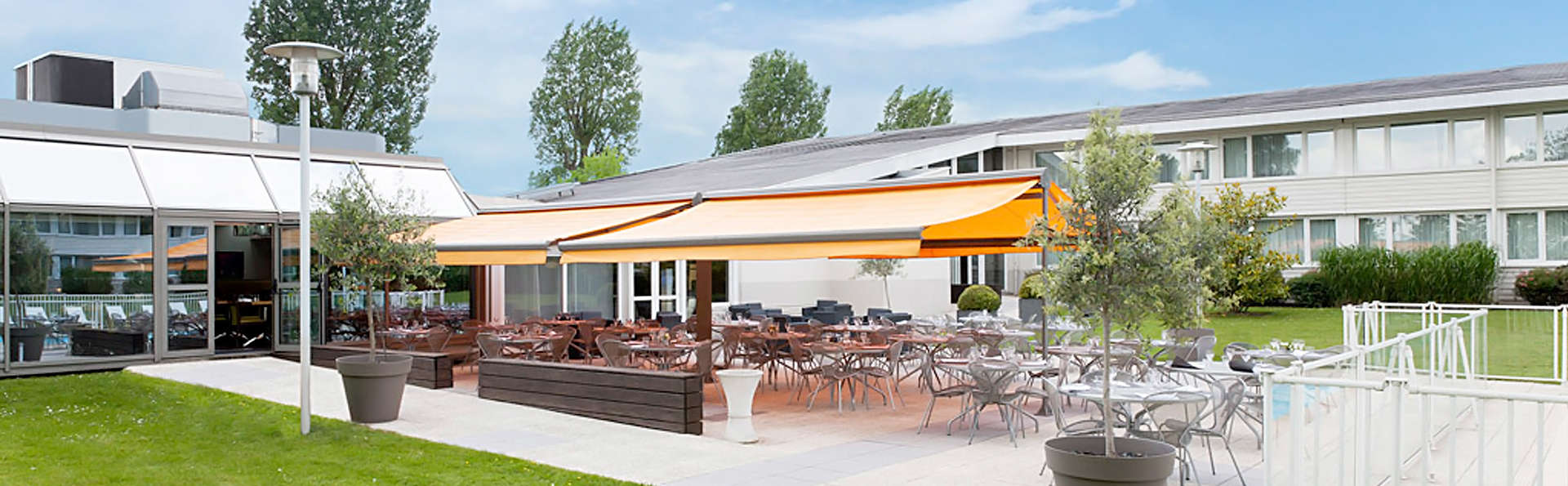 Novotel Lille Aéroport - edit_terraza2.jpg