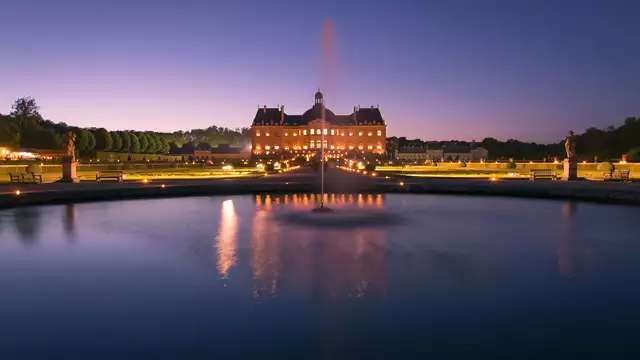Descubre una de las obras maestras del siglo XVII, el Château de Vaux-le-Vicomte (20min)